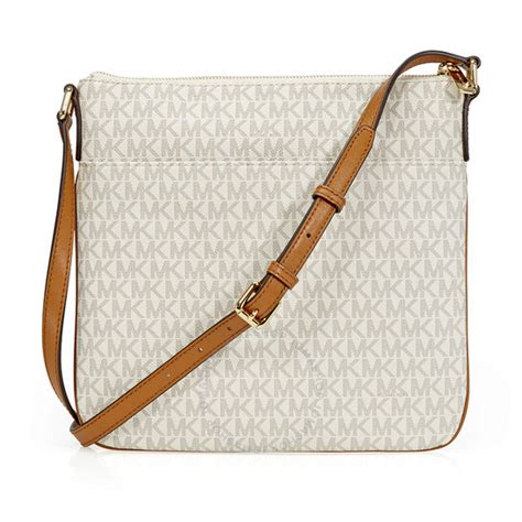 michael kors bedford signature flat crossbody